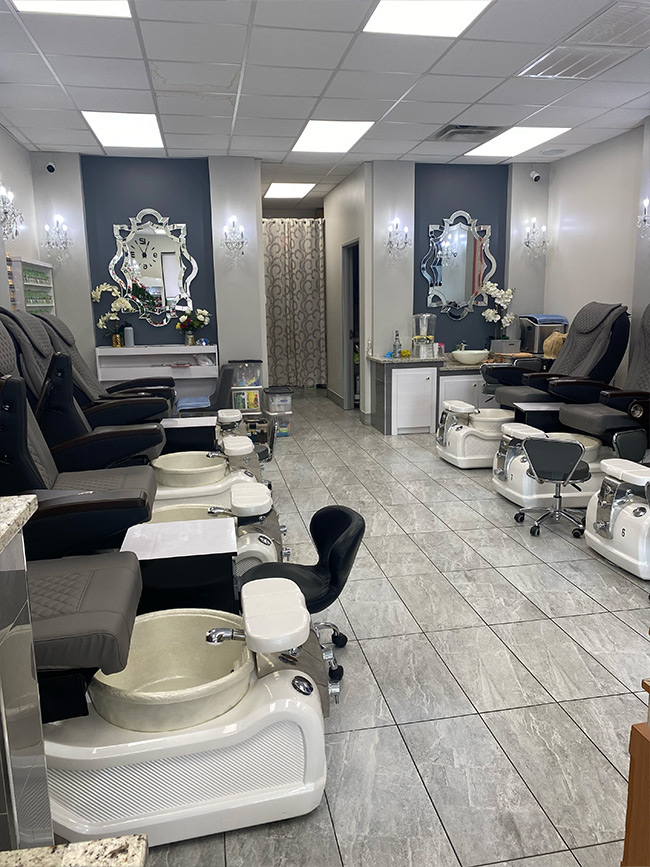 Nail salon in Irving, TX 75061